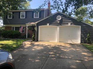 130 Sandringham Rd, Cherry Hill, NJ 08003