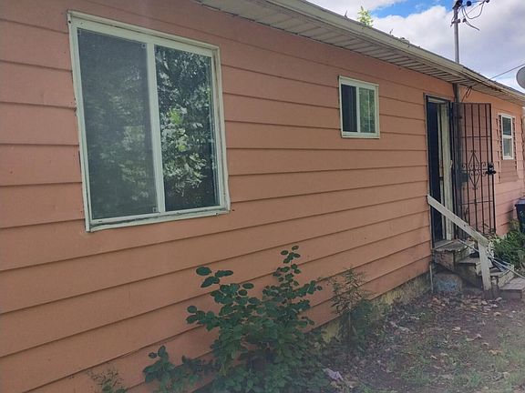 3rd image of 6701 Dana Ln