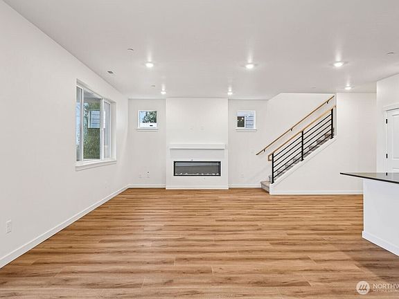4th image of 613 103rd Court SE #SW 11