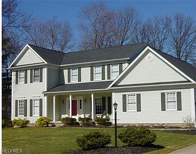 1st image of 6731 Pinebrooke Dr