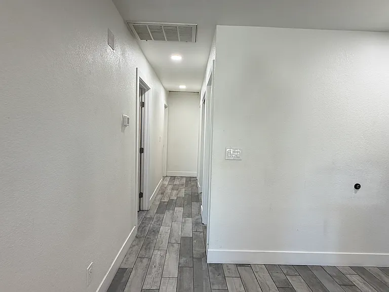 5108 Clark St — Photo 13