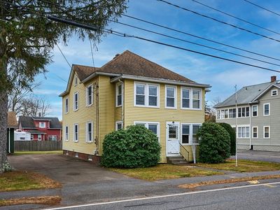 108 Parsons St, Easthampton, MA, 01027