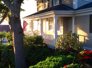 207 Main St, Steilacoom, WA 98388