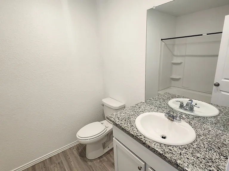 2815 Charpak Dr — Photo 12