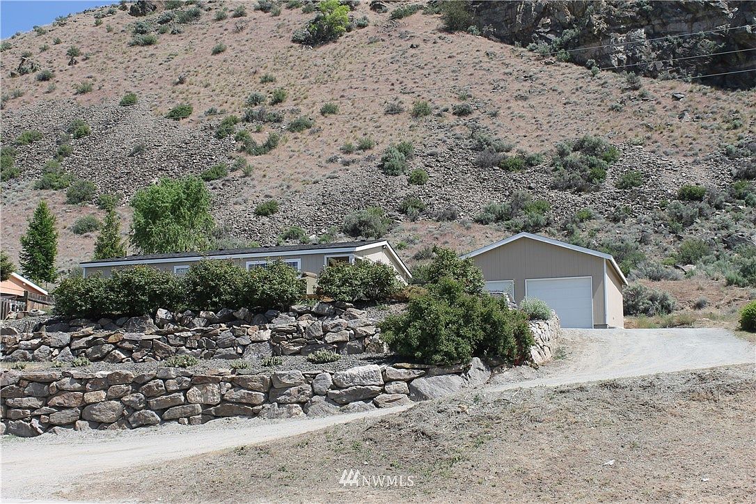 4029 40th Circle Ne Lot 8 East Wenatchee Wa 98802 Mls 1786678 Zillow