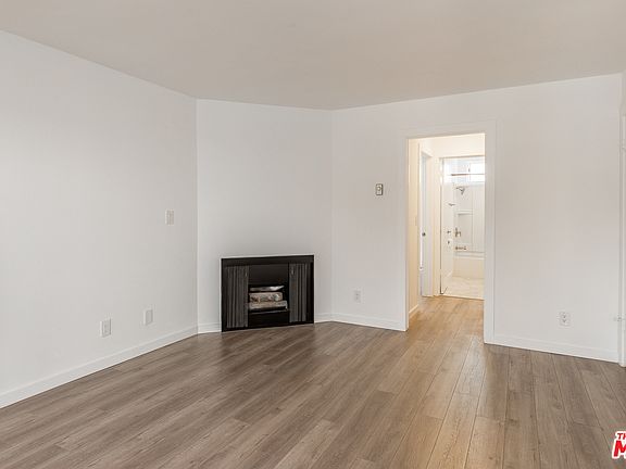 5th image of 3756 Bagley Ave APT 103