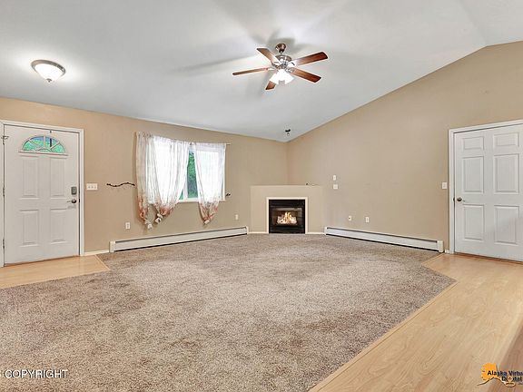 3rd image of 7455 W Metcalf Cir