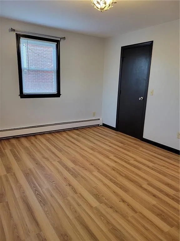 2 bed, 1.0 bath, 792 sqft, $1,800 — Photo 1