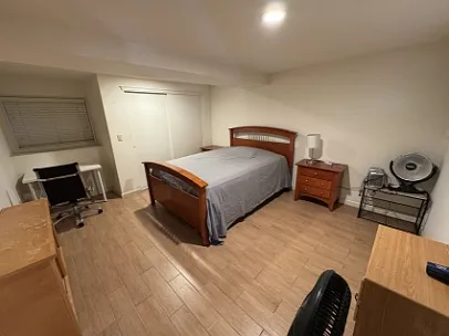 2710 Belrose Ave #1 — Photo 5