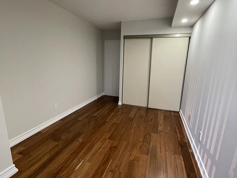 5785 Yonge St #207 — Photo 20