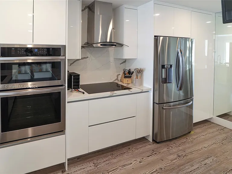 2235 Fisher Island Dr — Photo 12