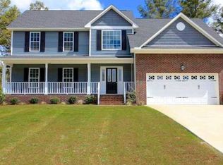 409 Spring Flowers Dr, Cameron, NC 28326