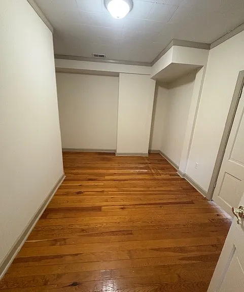165 E Davis St #1 — Photo 6