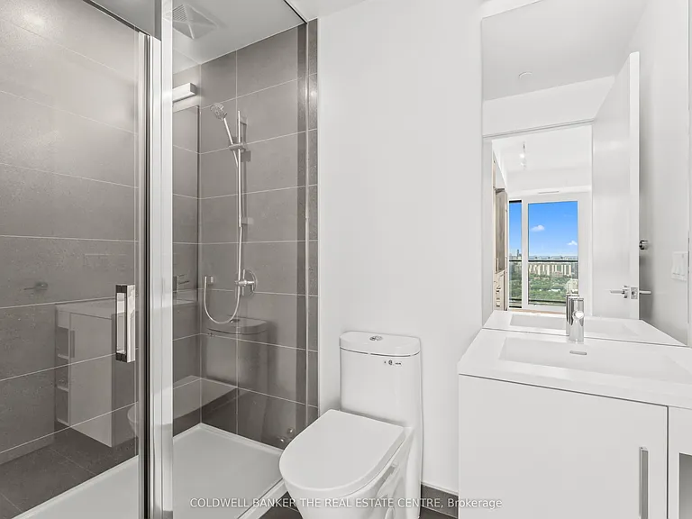 634 Church St #4103 — Photo 13