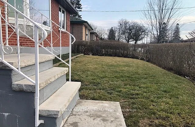 3 bed, $2,250 — Photo 2