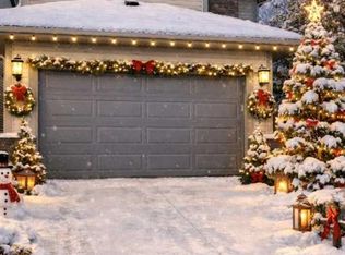 117 W Walden Sq SE, Calgary, AB T2X0R9