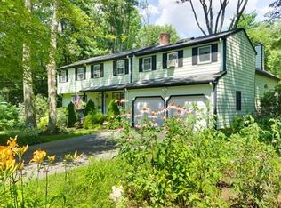 8 Stilwell Ave, Norfolk, MA 02056