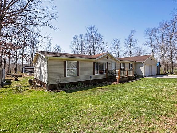 3rd image of 4502 Clover Rd