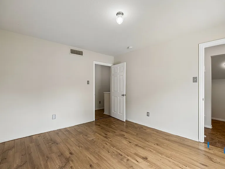 4619 Country Creek Dr #1036 — Photo 21
