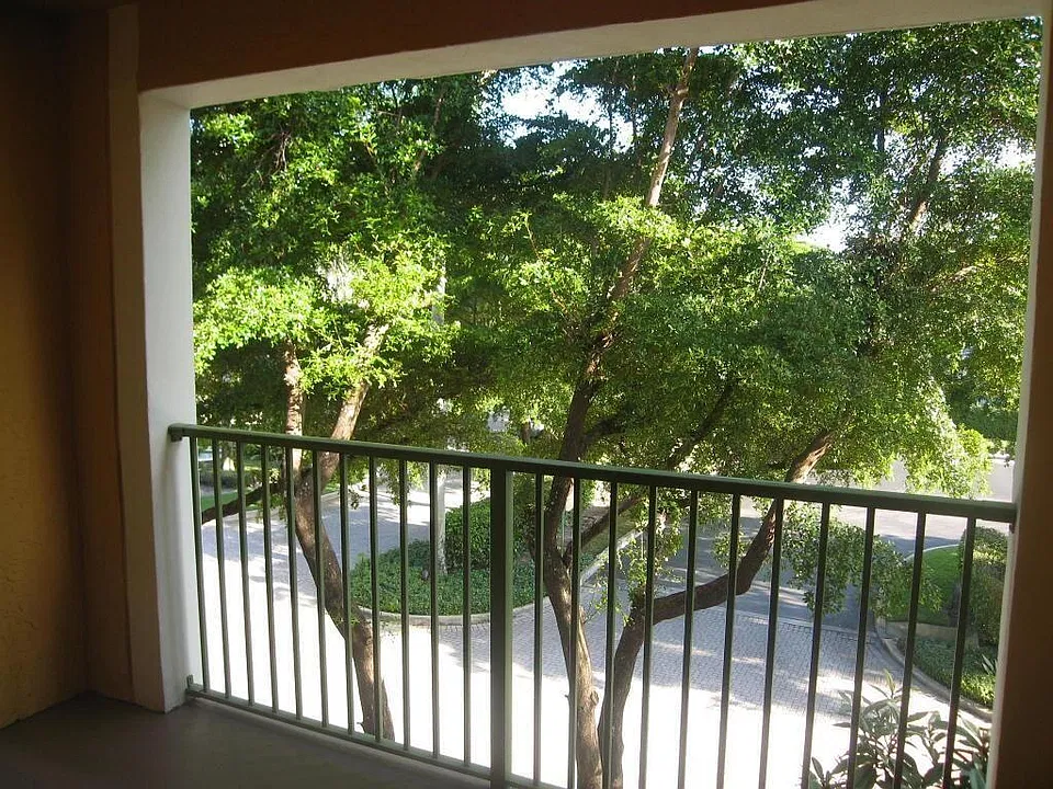 160 Yacht Club Way #308