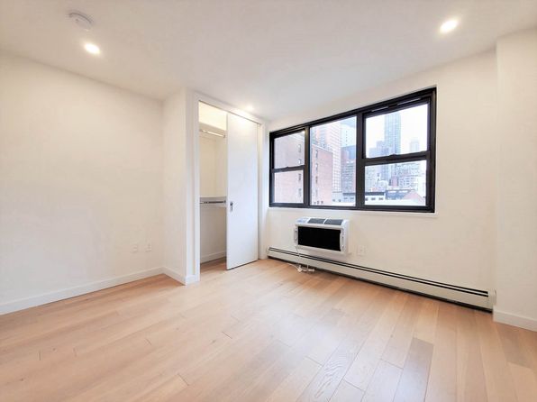 227 E 59th St APT 2C