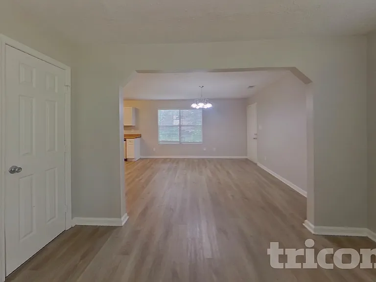 7538 Fielder Rd — Photo 3