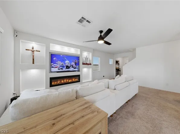 2241 Langmore St, Las Vegas, NV 89115