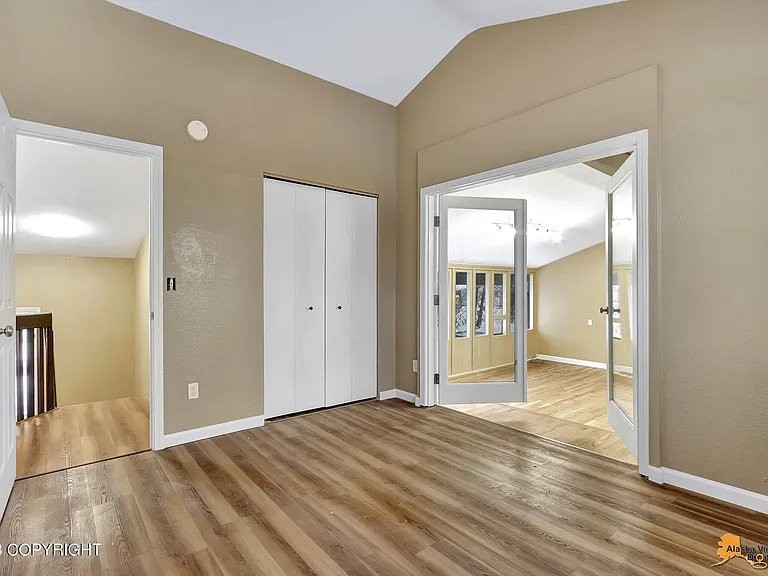 2905 Turnagain St — Photo 11