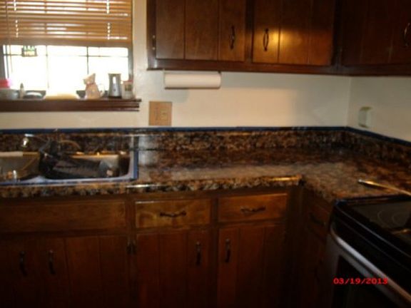 3rd image of 409 Gregg Ct