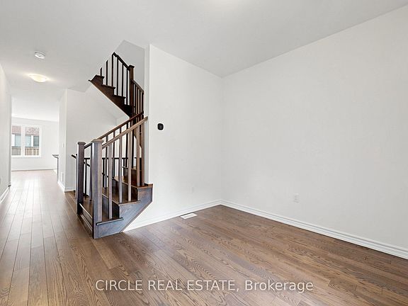 5th image of 84 Keppel Cir
