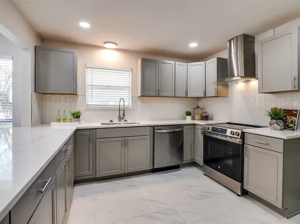 1709 Santa Clara Ct, Grand Prairie, TX 75051