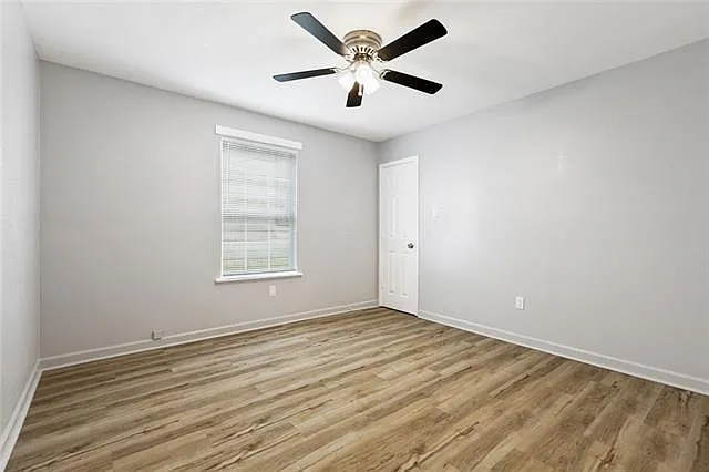 3 bed, 2.0 bath, 1350 sqft, $1,950 — Photo 2