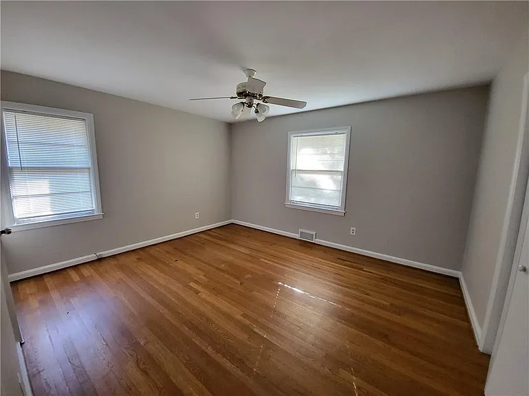 697 Willivee Dr — Photo 7