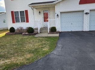 6568 Ward Rd #A, Niagara Falls, NY 14304