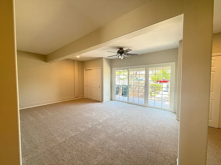 6138 Laport St — Photo 10