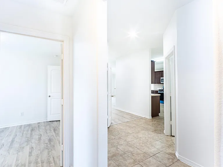 9918 Hideaway Bend Ln — Photo 15