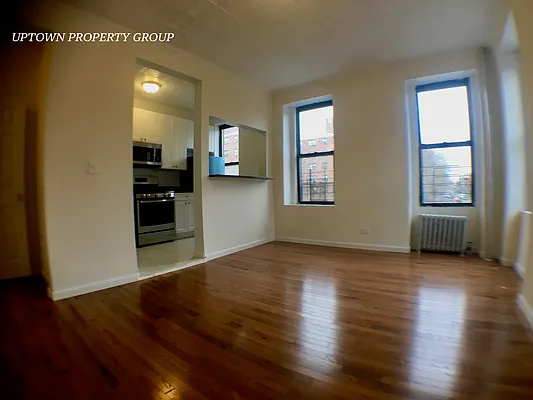 Rented by Bond New York | media 15