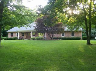 5933 Barr Rd SW, Amanda, OH 43102