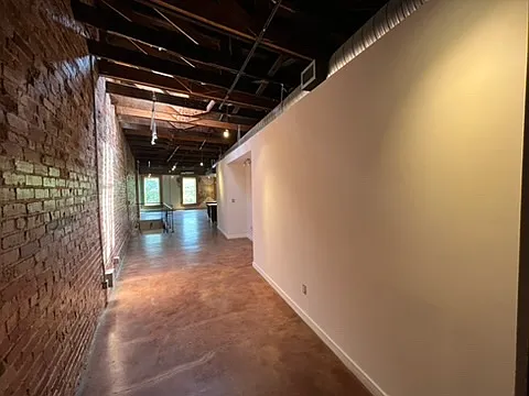 111 E Chapel Hill St — Photo 11