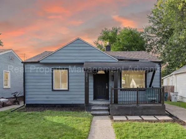1513 E Meyers Ave, Hazel Park, MI 48030