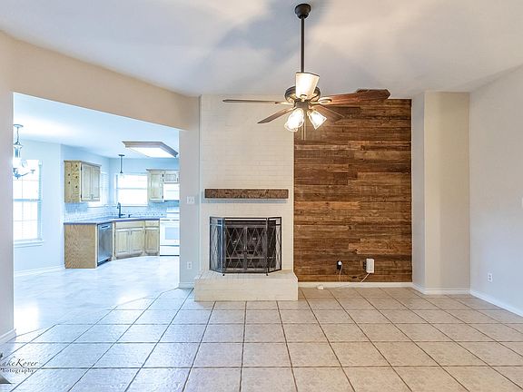 5th image of 3873 Duke Ln