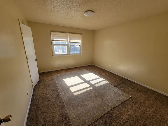 4th image of 1511 Glenside Dr #D