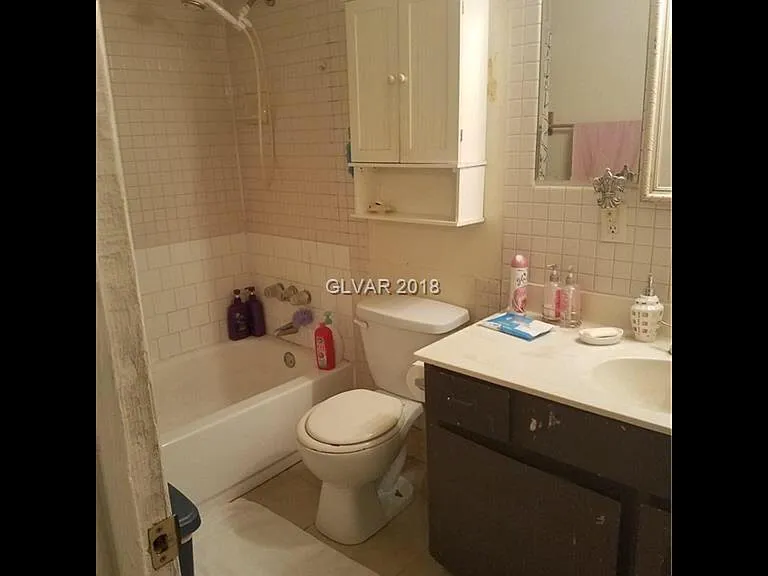 4521 Pacyna St — Photo 8