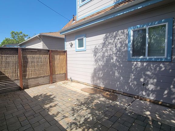 3rd image of 876 36th St