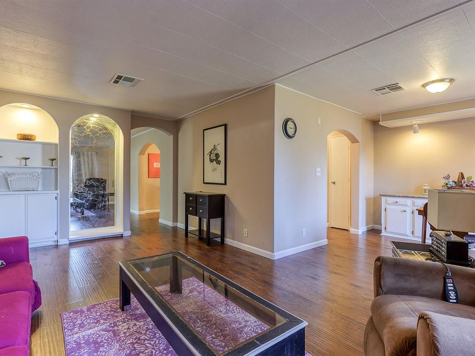 1st image of 6704 Alden Ln #302