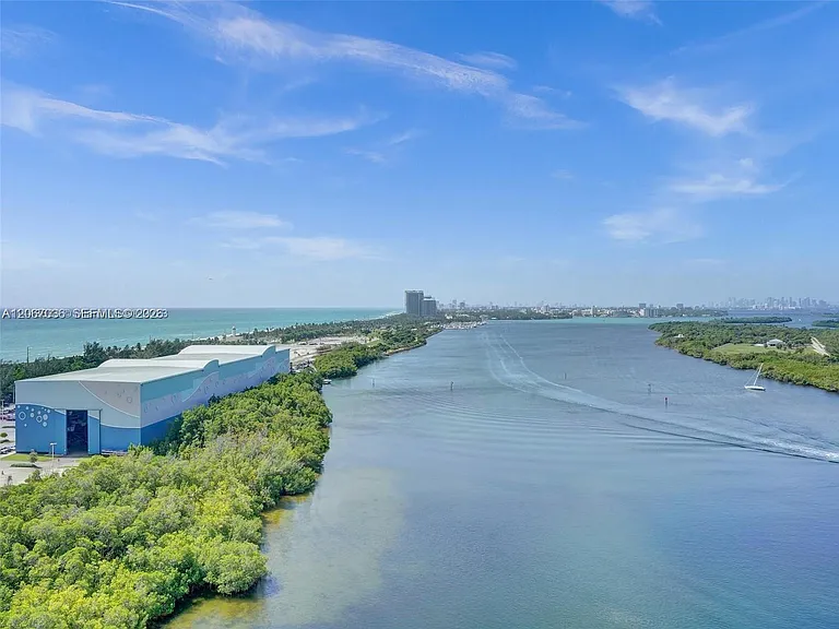 300 Bayview Dr #508 — Photo 11