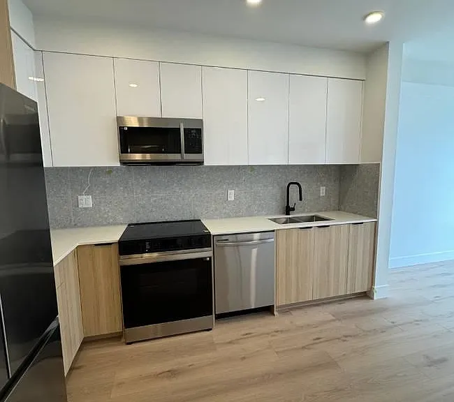 20769 Fraser Hwy #331 — Photo 3