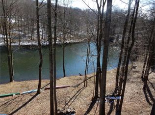 140 Hartz Store Rd, Mohnton, PA 19540