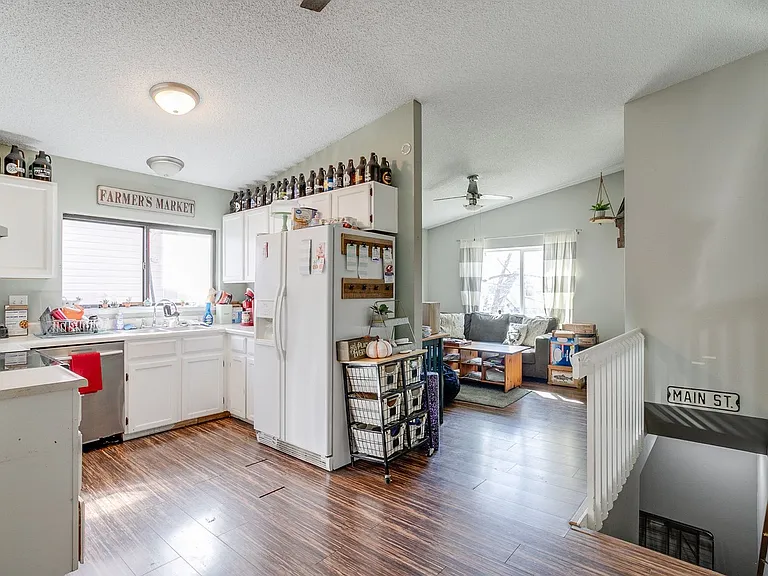 6435 Chantilly Pl #3 — Photo 1