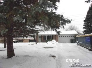 51435 Forsythia St, Shelby Township, MI 48316